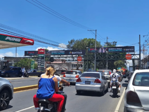 Monumento a la Madre Zona 7, rumbo a Trébol