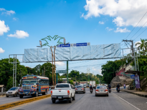 Blvd. Jerusalén, Puerto Barrios, ambos rumbos